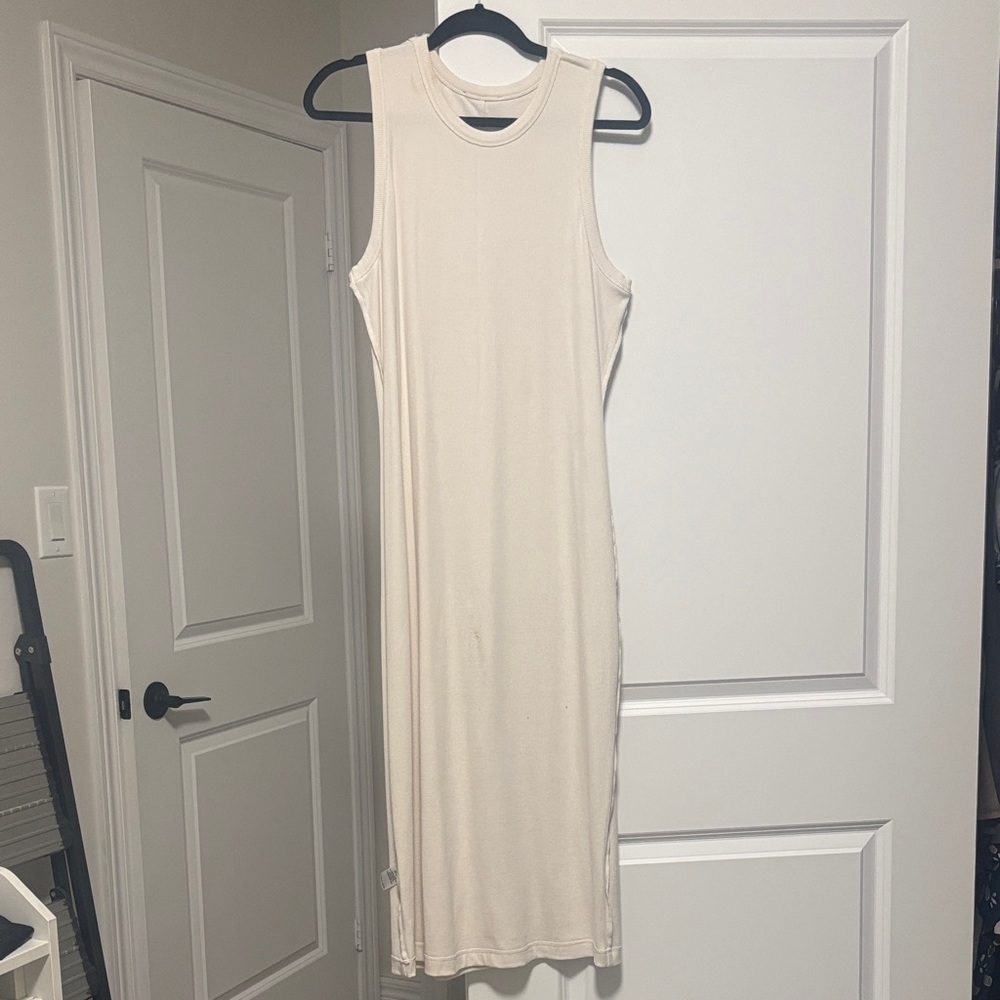 Dynamite Cream Midi Dress
